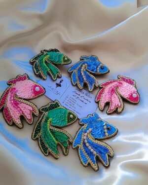 Broche brodé fais à la main/en gros sur commande