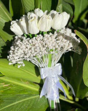Bouquet de Mariée Tulipes & Gypsophile