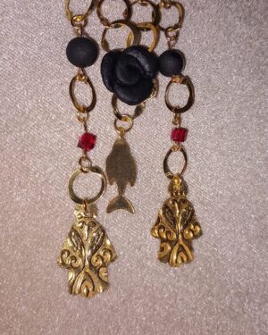 Broche Traditionnelle en Ambre