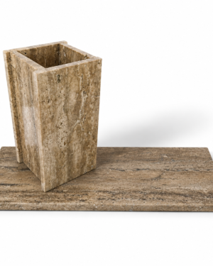 Vase et planche